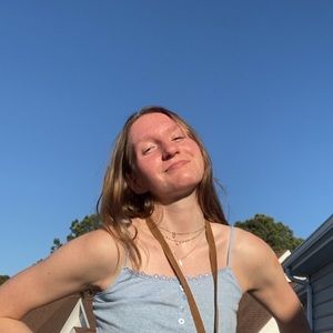 Meet your Posher, Olivia